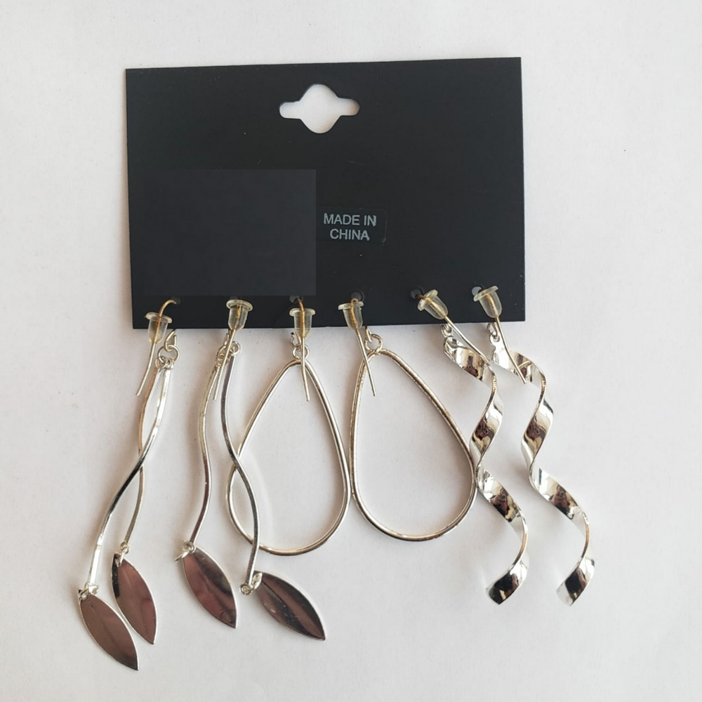 💟5/$25 NWT Torrid Dangle Earring Set (3) - Picture 4 of 5